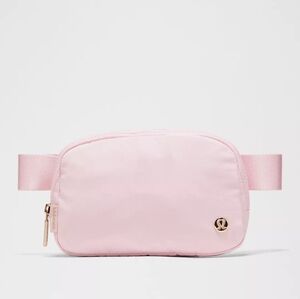 *NWT* LULULEMON Everywhere Belt Bag 1L, Color - Blissful Pink
